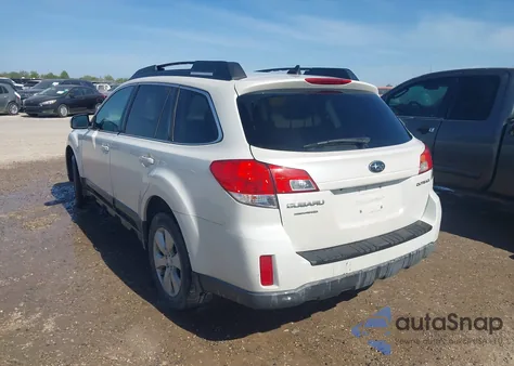 2011 Subaru Outback 2.5I Limited z USA, uszkodzony, nr VIN 4S4BRCKC1B3373696